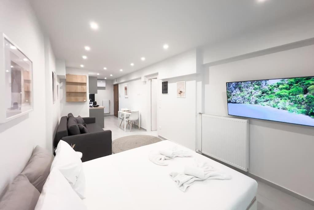 Luxury Studio With Garden Next To Acropolis Atenas Exterior foto