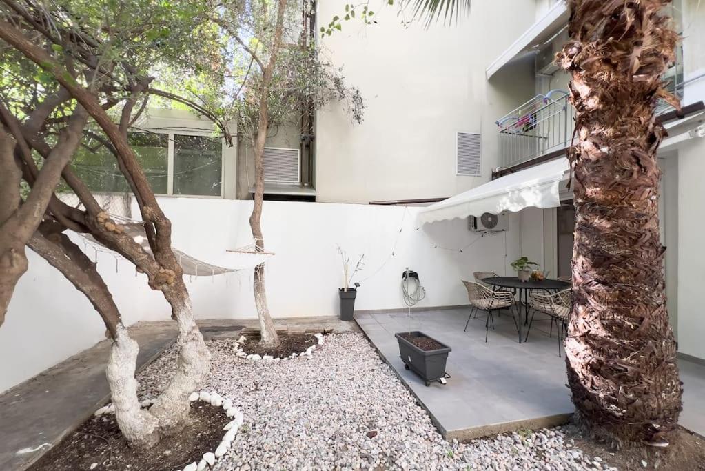 Luxury Studio With Garden Next To Acropolis Atenas Exterior foto
