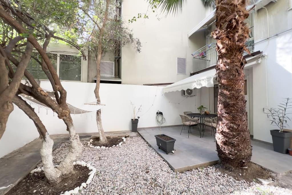 Luxury Studio With Garden Next To Acropolis Atenas Exterior foto